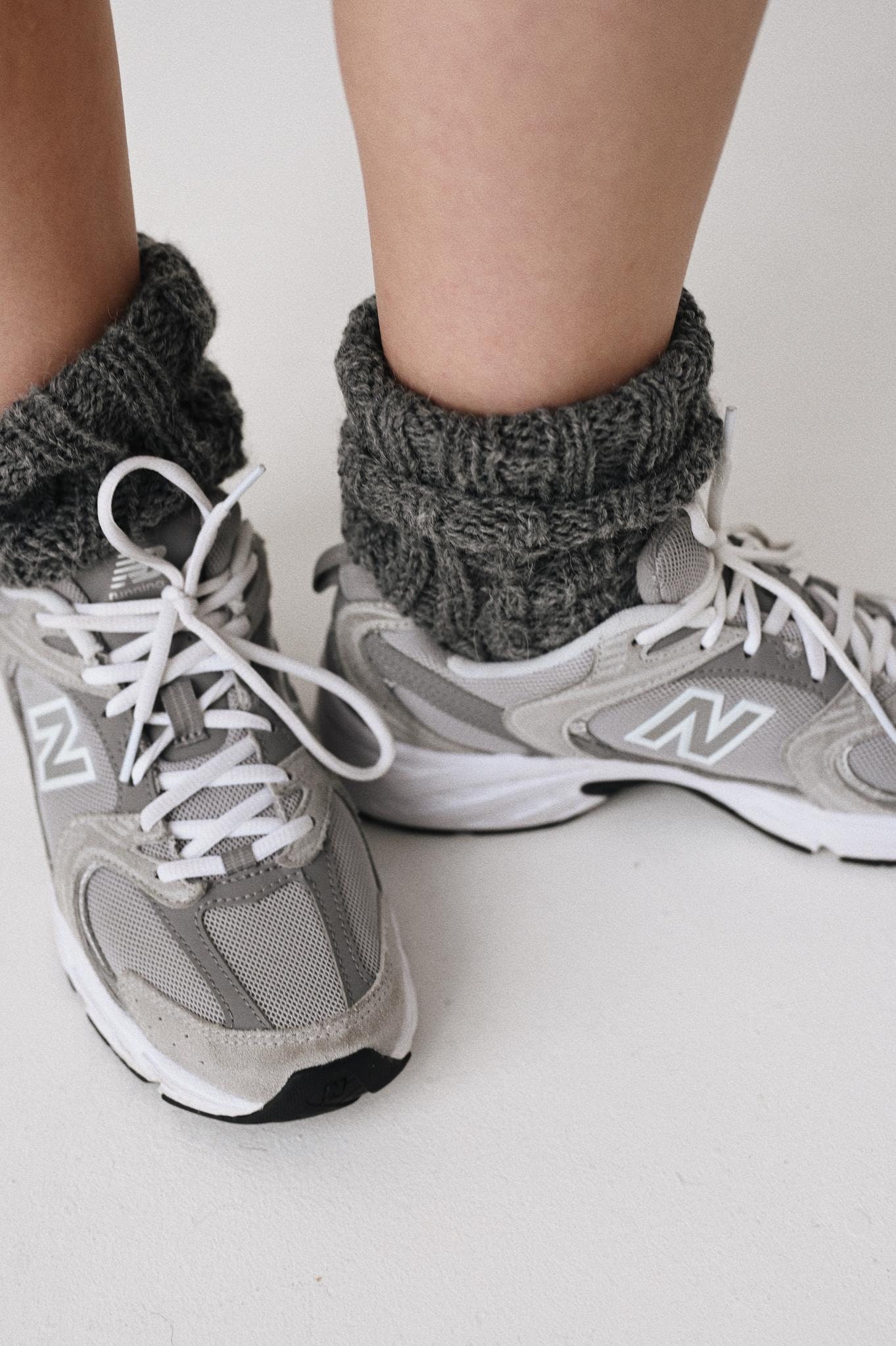 Handmade Merino Wool Socks: Thin Knit Unisex Cozy Socks