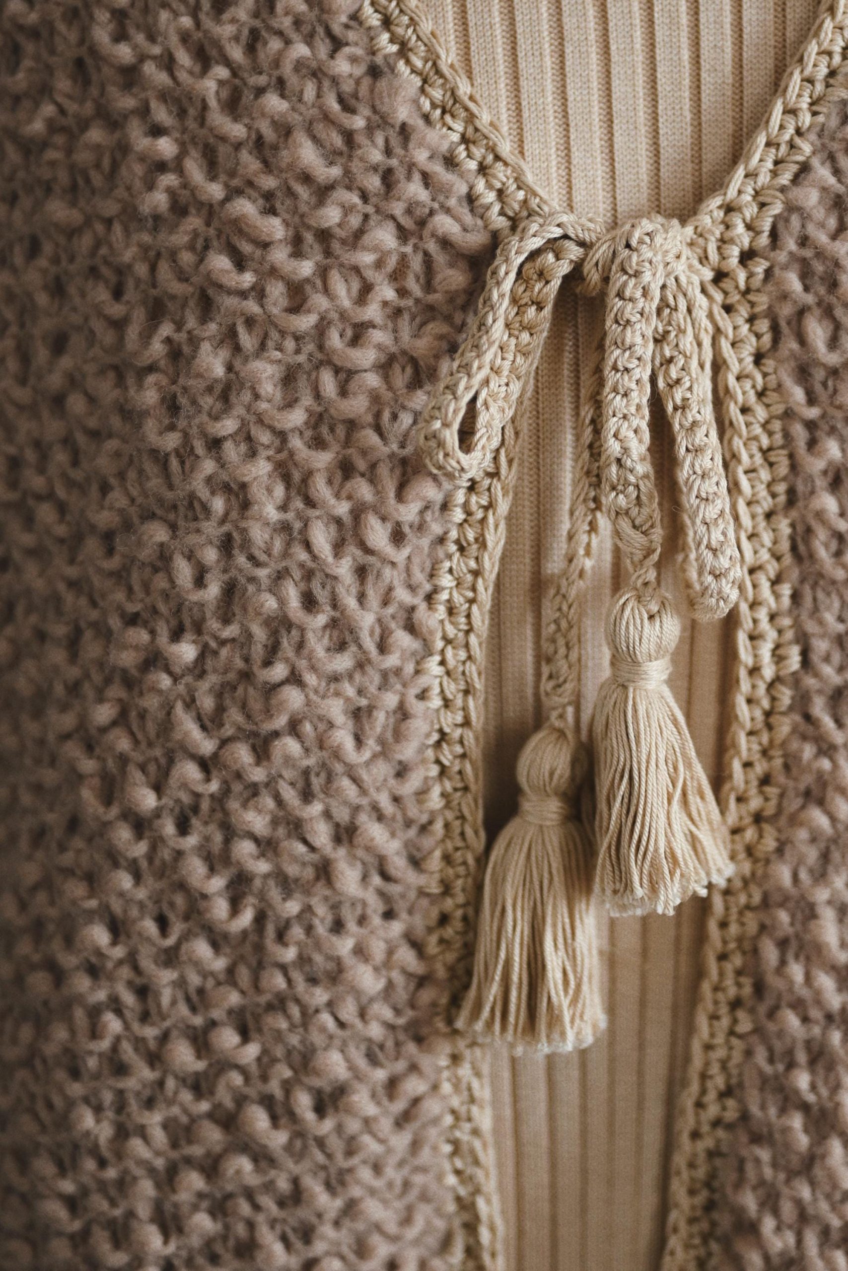 Handmade Alpaca Merino Wool Knit Vest: Ivory Sleeveless Gilet