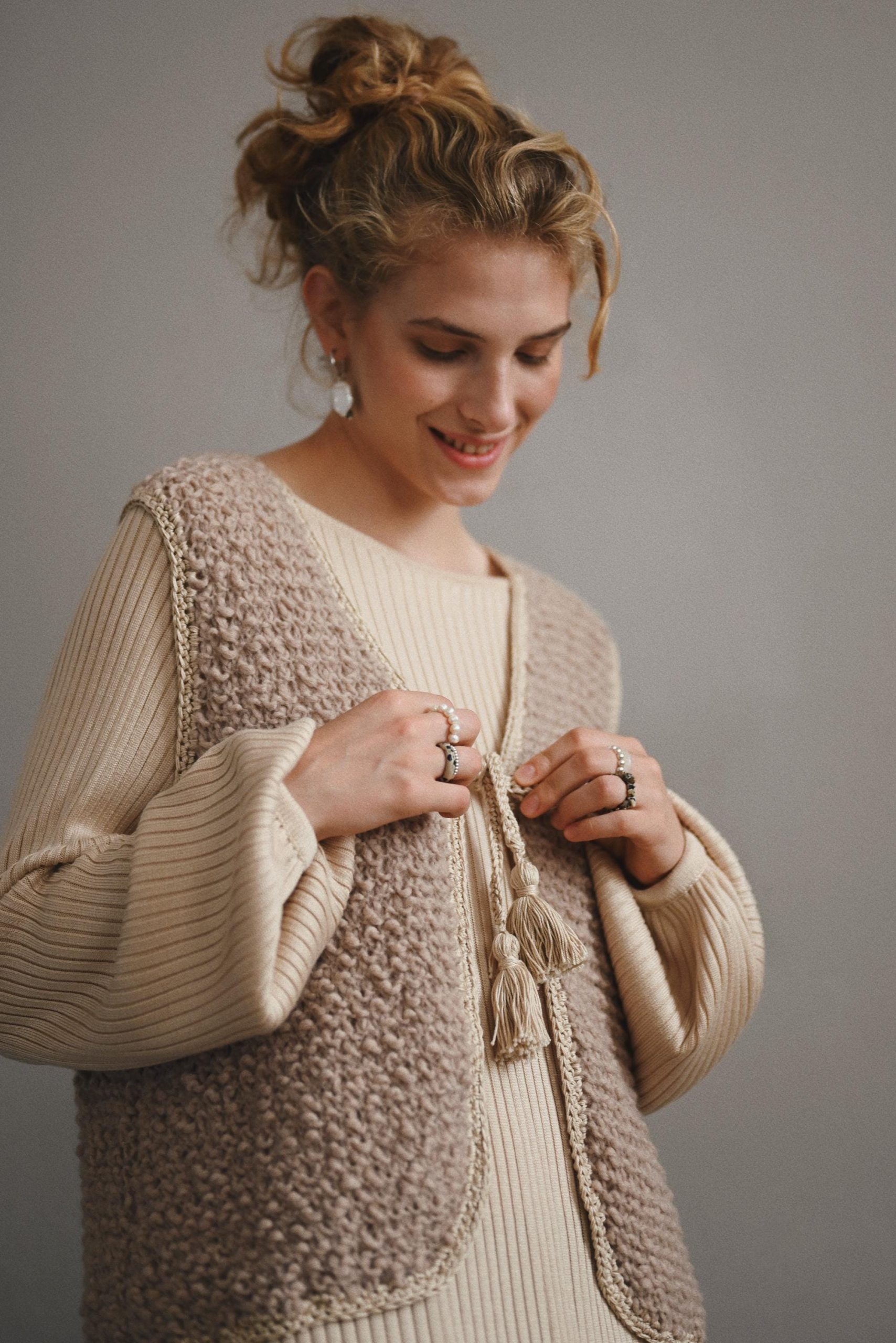 Handmade Alpaca Merino Wool Knit Vest: Ivory Sleeveless Gilet