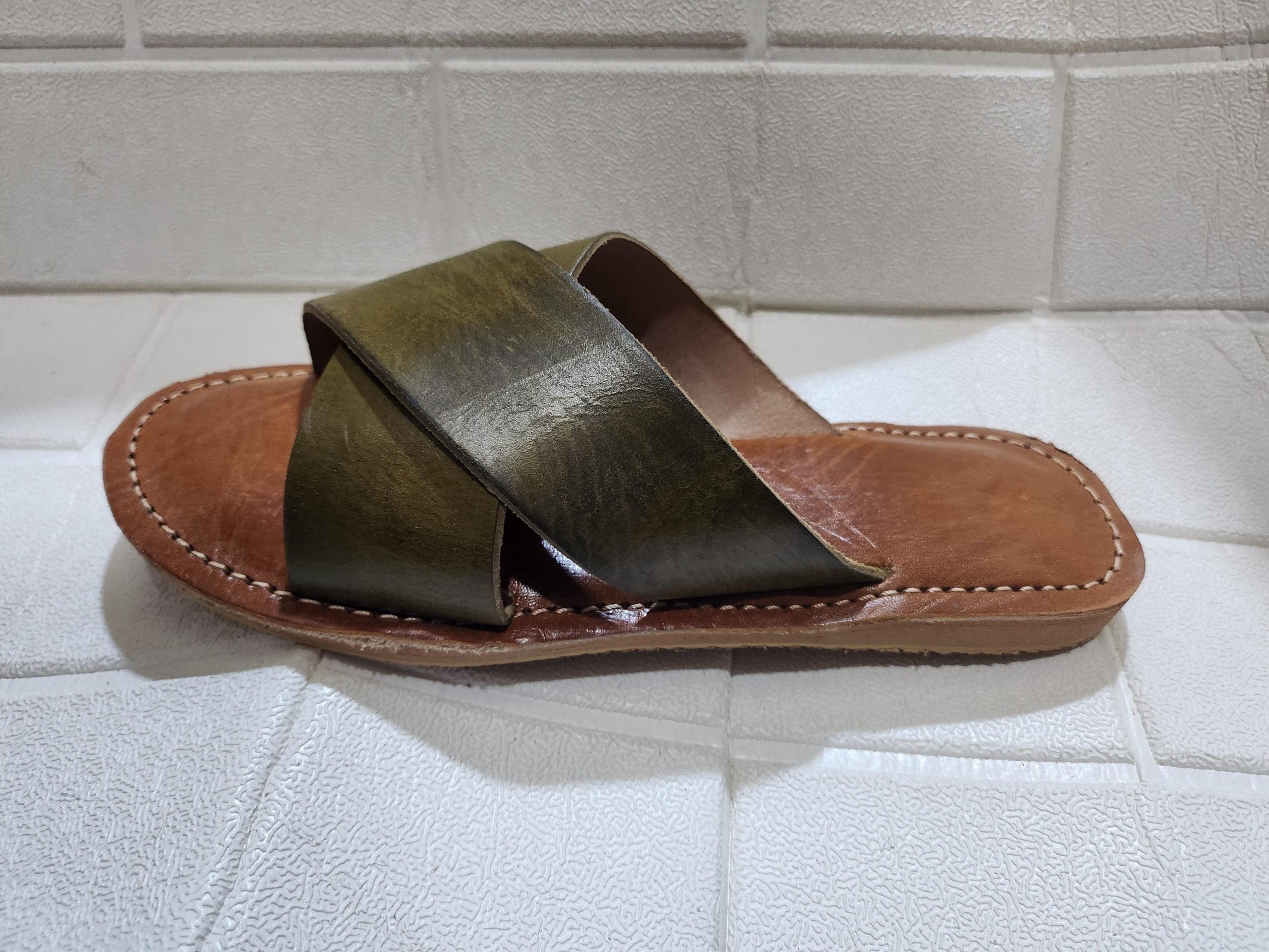 Handmade Moroccan Leather Sandals For Women – Green Slip On Summer Sandals – Beach Shoes – Leather Sandal Women – Women Summer Shoes