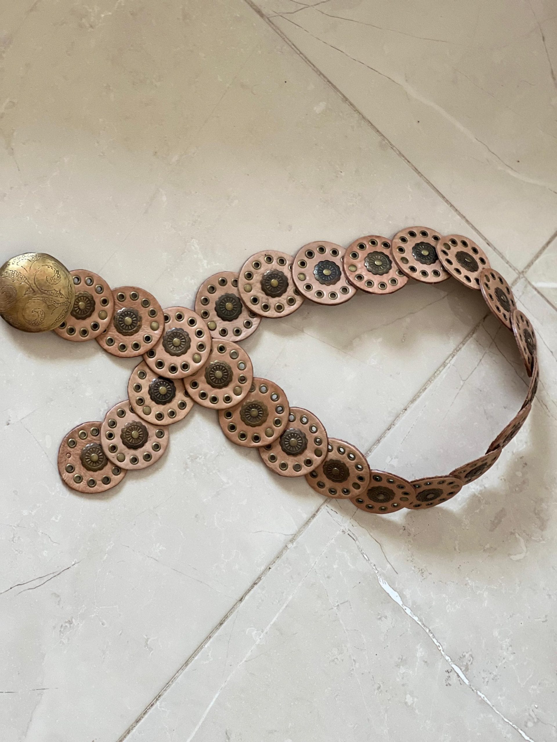 Leather Concho Belt 107 Cm (42.1 In) – Vintage Medieval Waist Belt Gift For Women