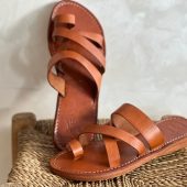 Handmade Moroccan Brown Leather Sandals – Toe Loop Cross Strap Slides Women